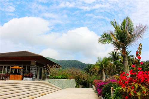 爱义行汽车美容